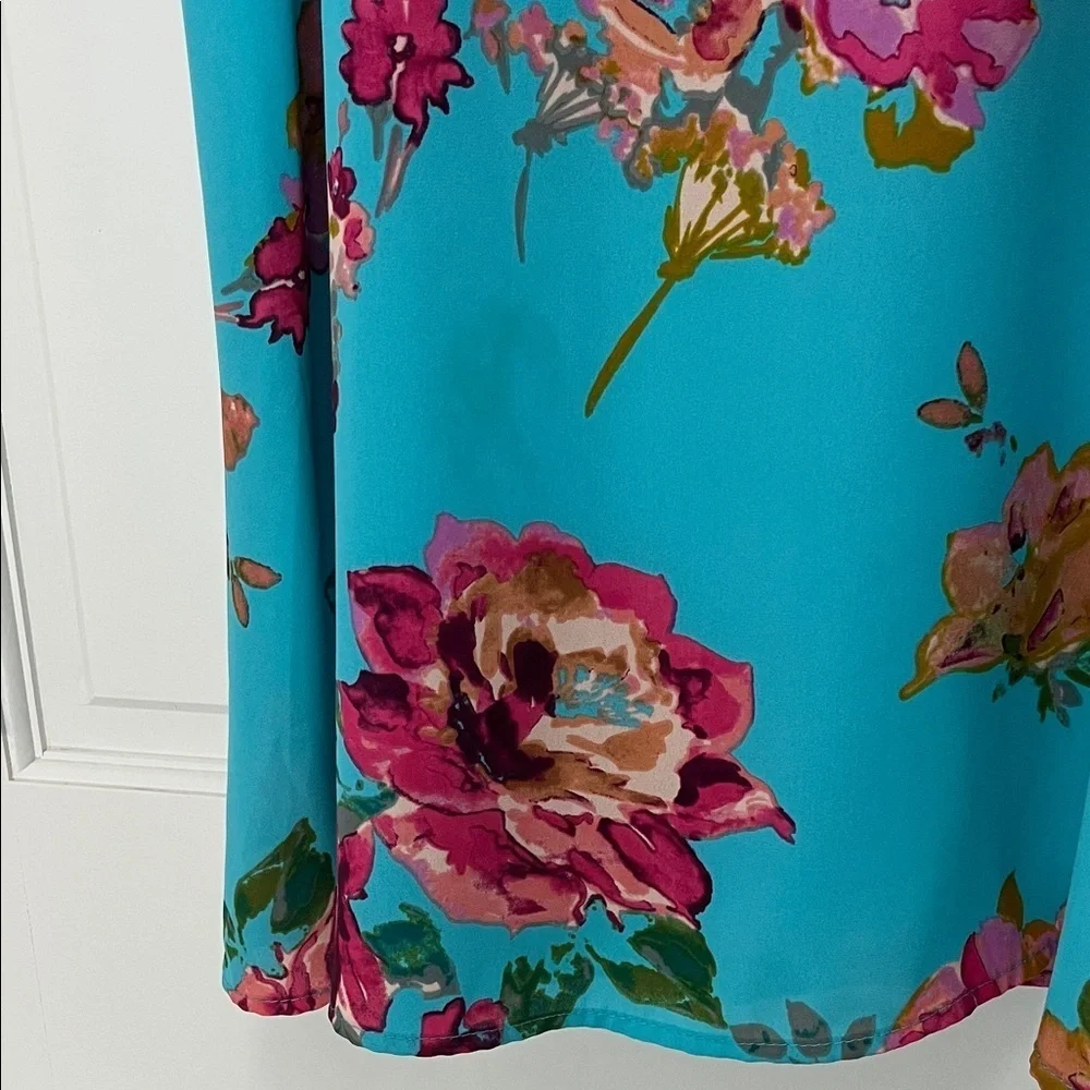 Everly Turquoise Blue and Pink Floral Sheath Sleeveless Mini Dress - Size Small